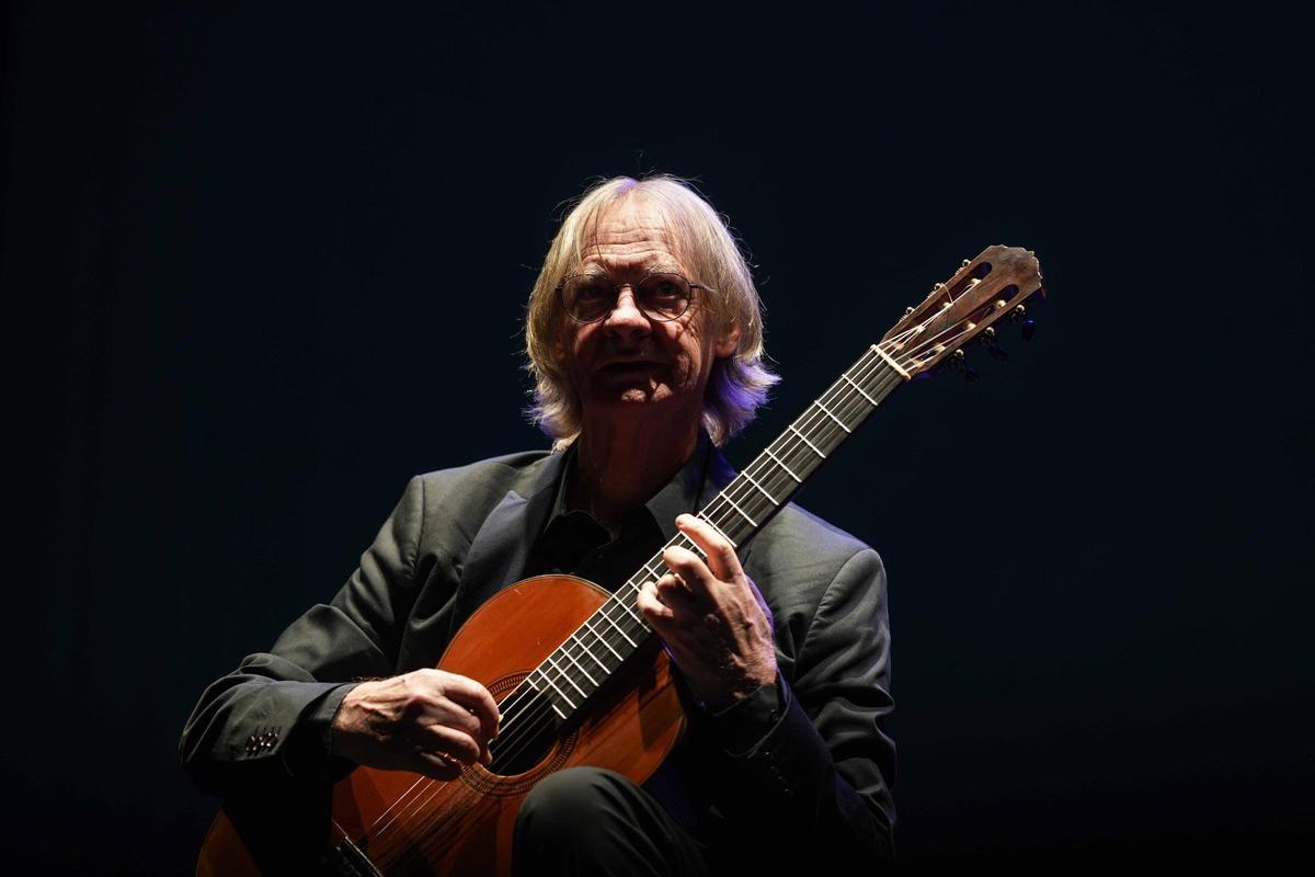 Loquillo y David Russell animan la noche cordobesa