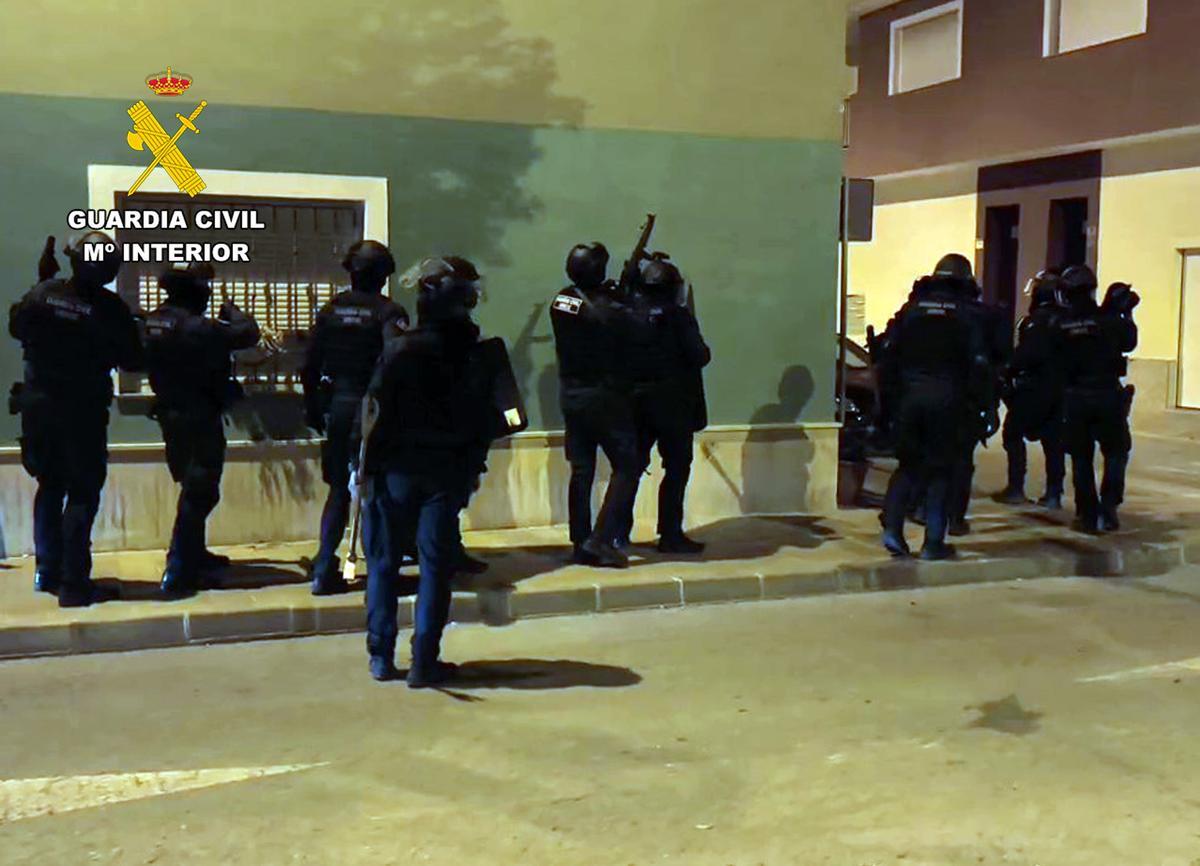 Un momento de la explotación de la operación, en el casco urbano de Torre Pacheco.