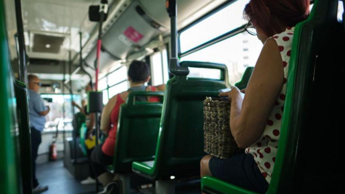 Transfobia a bordo de una guagua en Tenerife