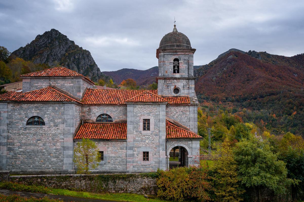 Iglesia de la Asunción de Nuestra Señora, oseja de Sajambre