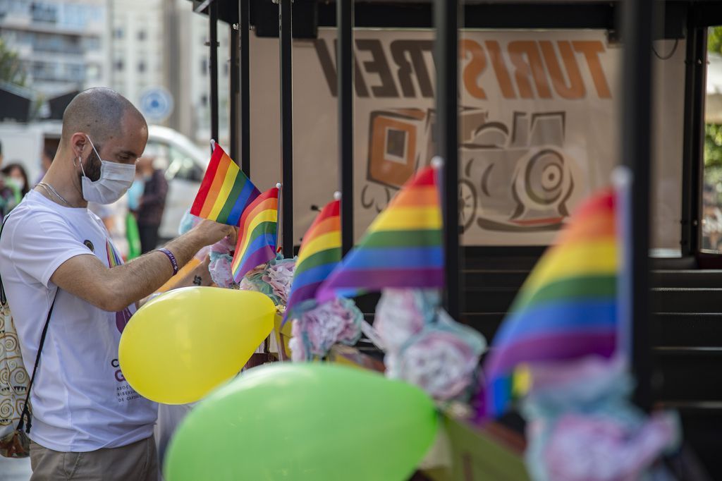 Marcha del colectivo LGTBI+ en Cartagena.