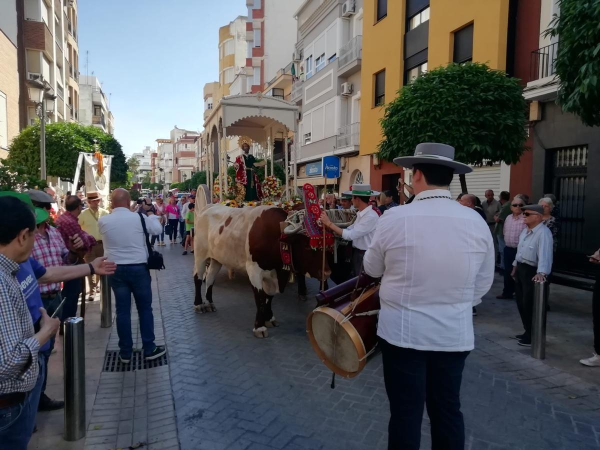 Recorrido de la procesión, con San Marcos acompañado por los romeros.