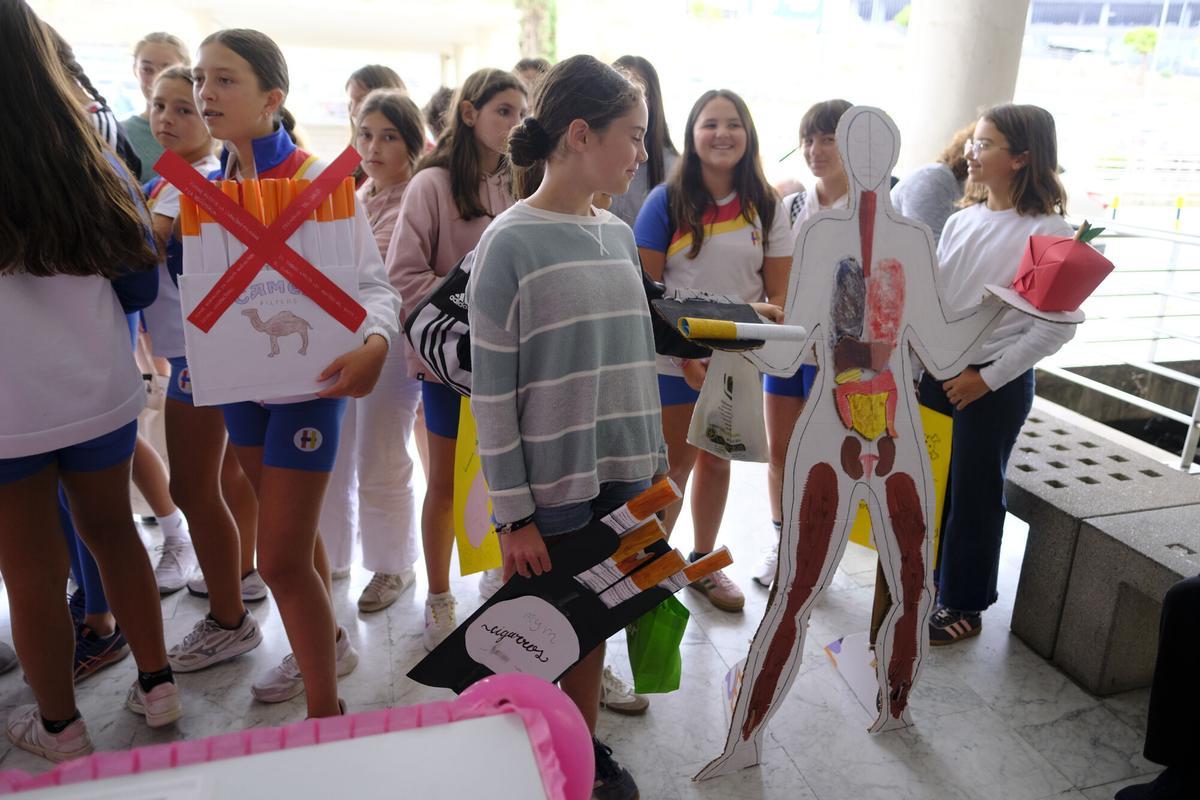 Jornada de prevención del tabaquismo en el Hospital Doctor Negrín