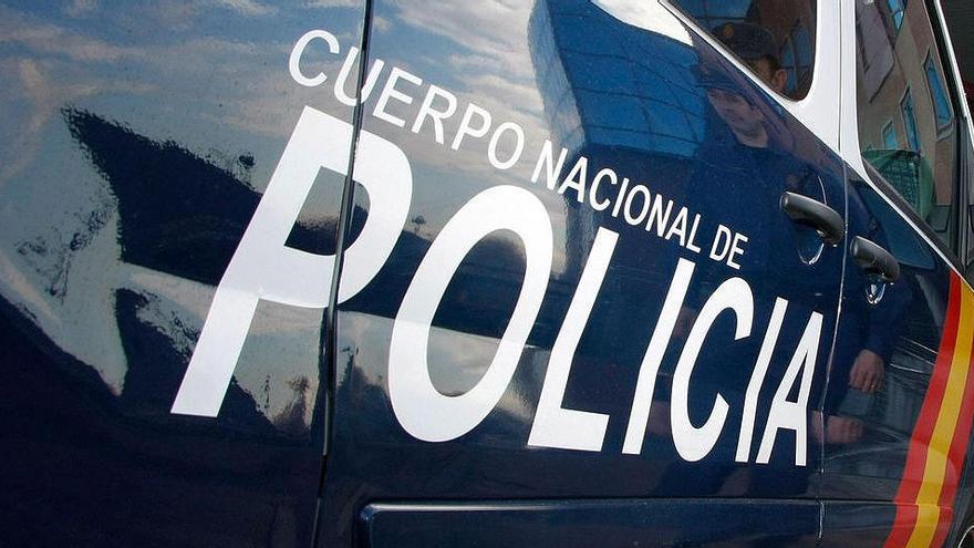 Agentes de la Policía Nacional han arrestado a la acusada.