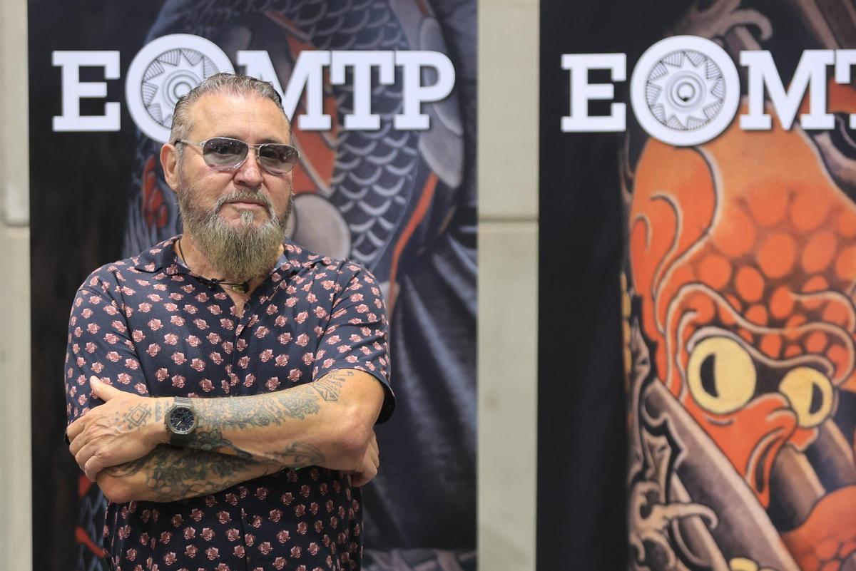 Toni Yepes, fundador en 1984 de la primera escuela de tatuadores de España