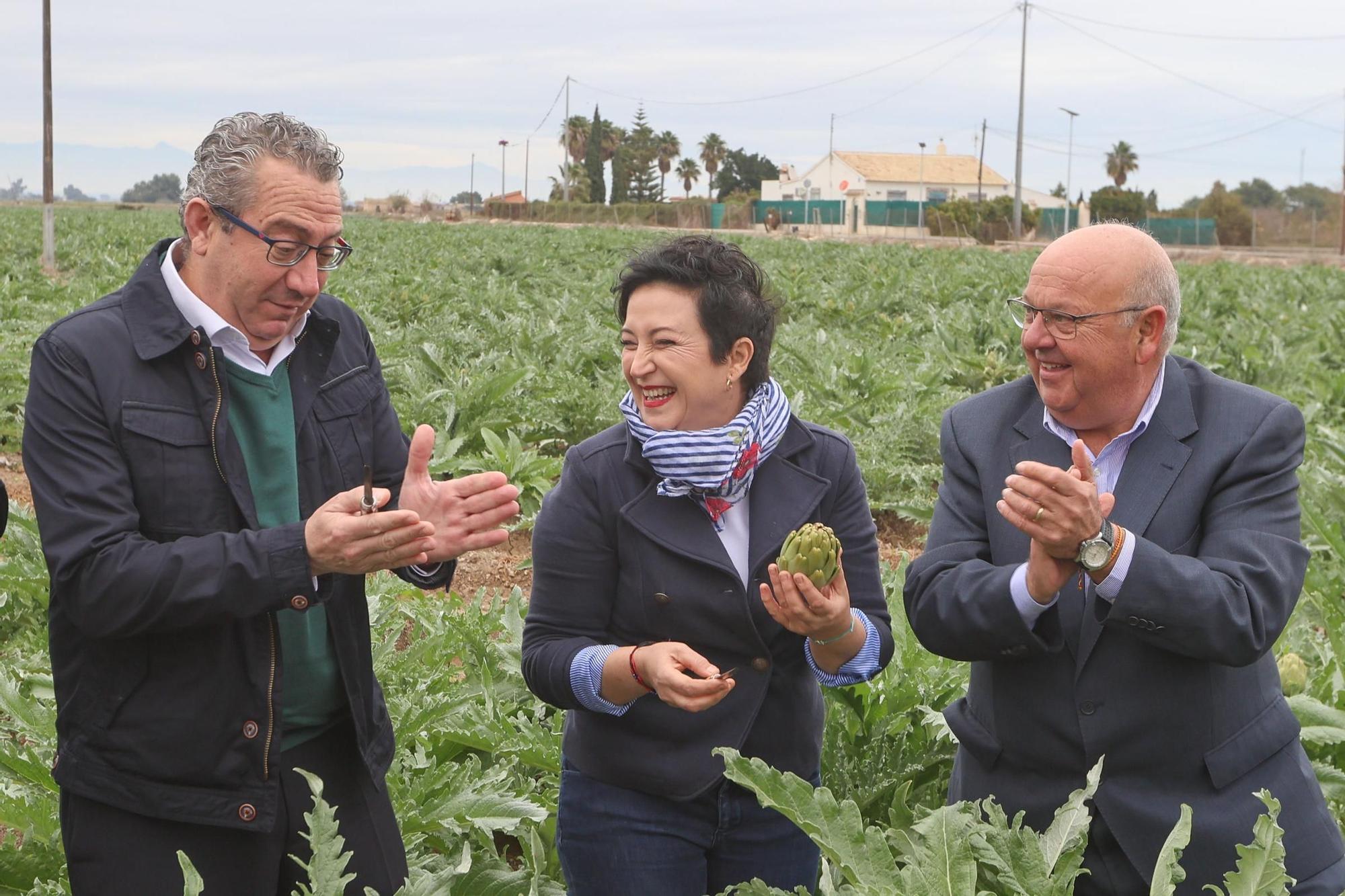 La chef Aurora Torres inaugura la temporada de la alcachofa