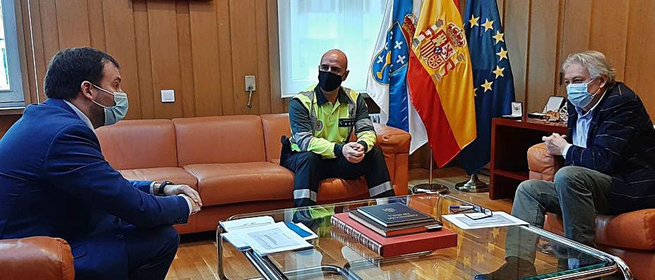 La reunión entre Tráfico y la Subdelegación del Gobierno.   | // I.O.