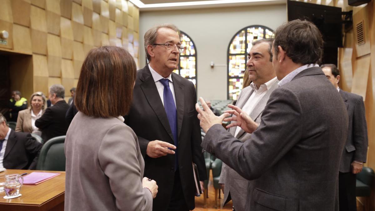 El Pleno aprueba recurrir la sentencia de Torre Village y adecuar el PGOU al proyecto