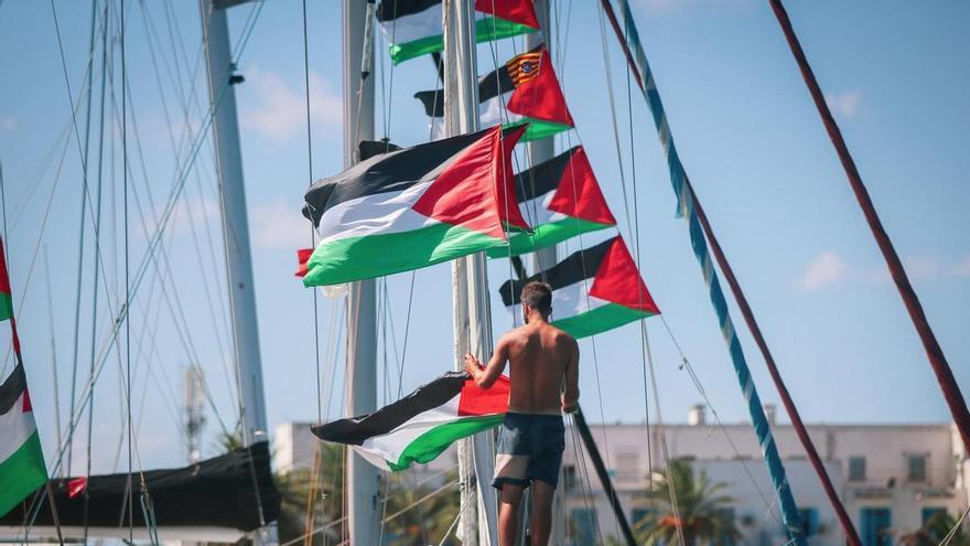 Un activiste de la Global Sumud Flotilla se trouve dans un état « critique » après 21 jours de grève de la faim en Tunisie