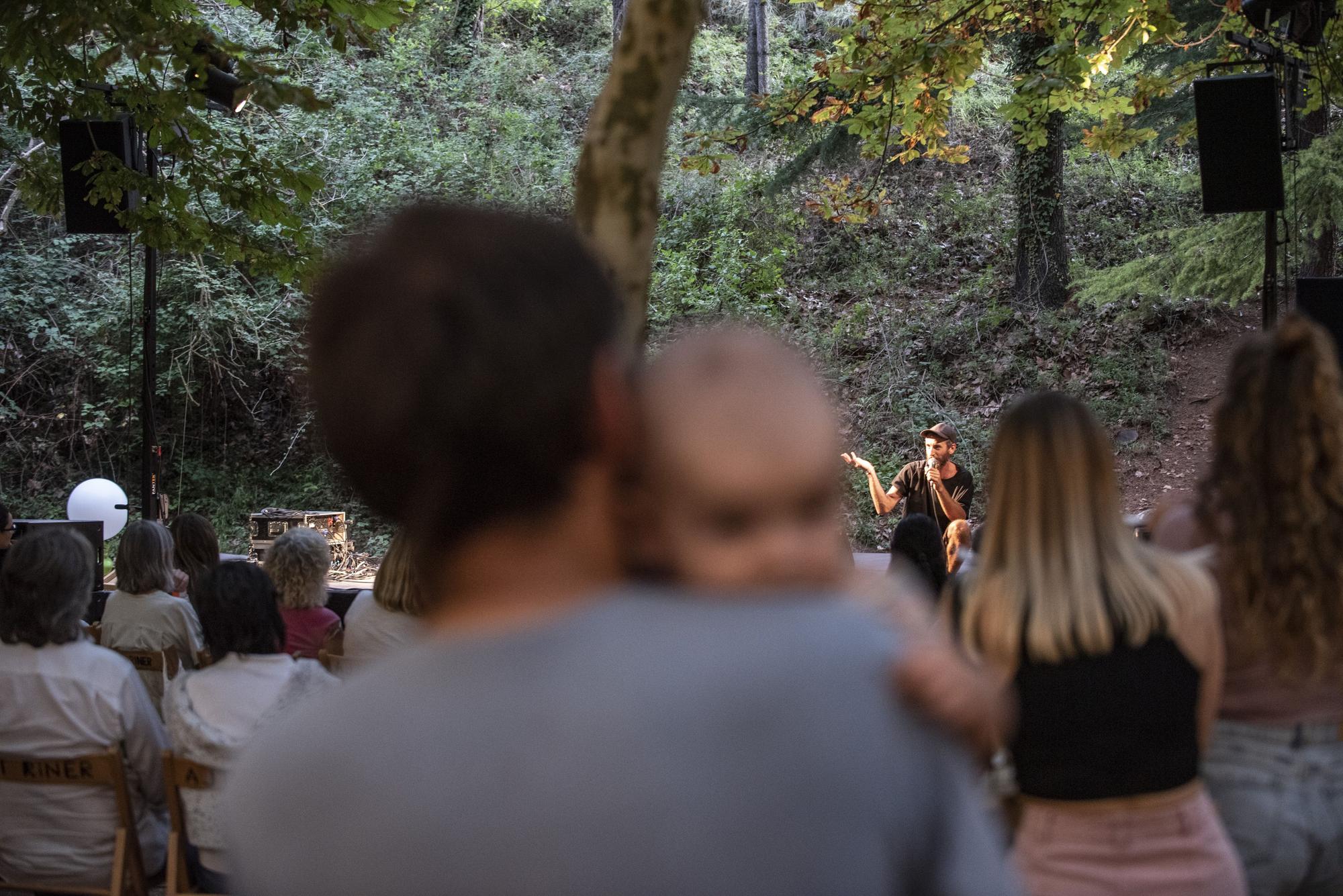 El festival multidisciplinari La Mare es consolida i omple els seus dos espais