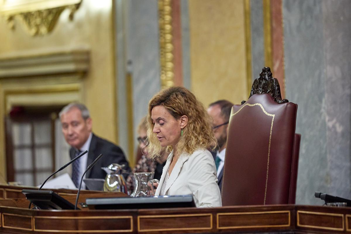 Batet nega les peticions de la dreta per suspendre el ple: «No hi ha raó ni obstacle»