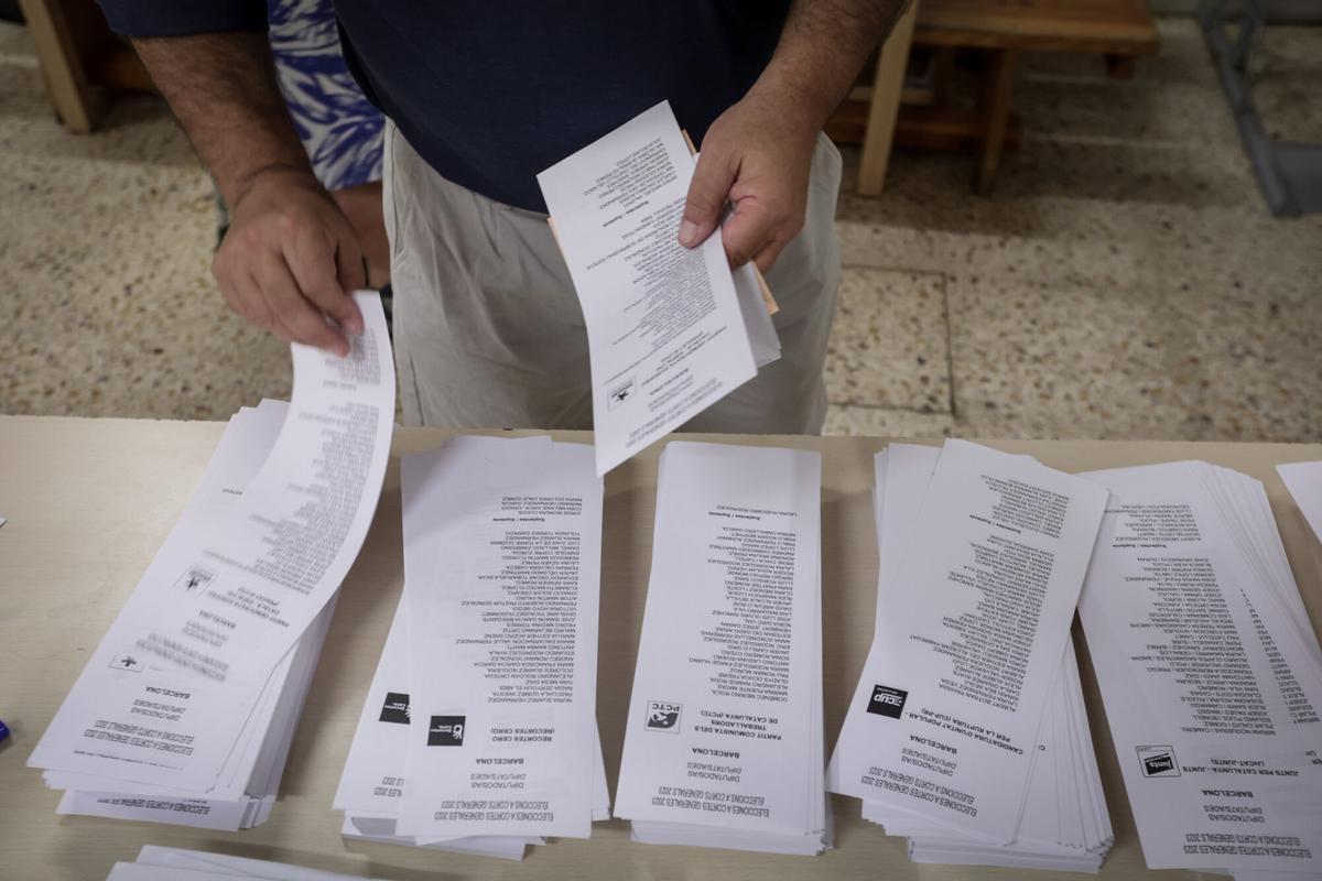 El ‘boom’ del registre de partits polítics per al nou cicle electoral a la recerca d’escletxes entre els blocs