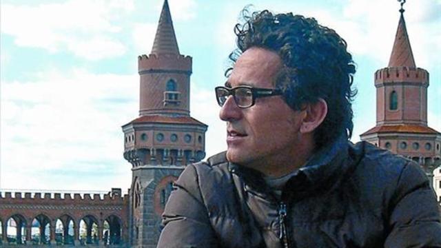 «Un artista debe conocer el lado oscuro para poder crear»_MEDIA_1