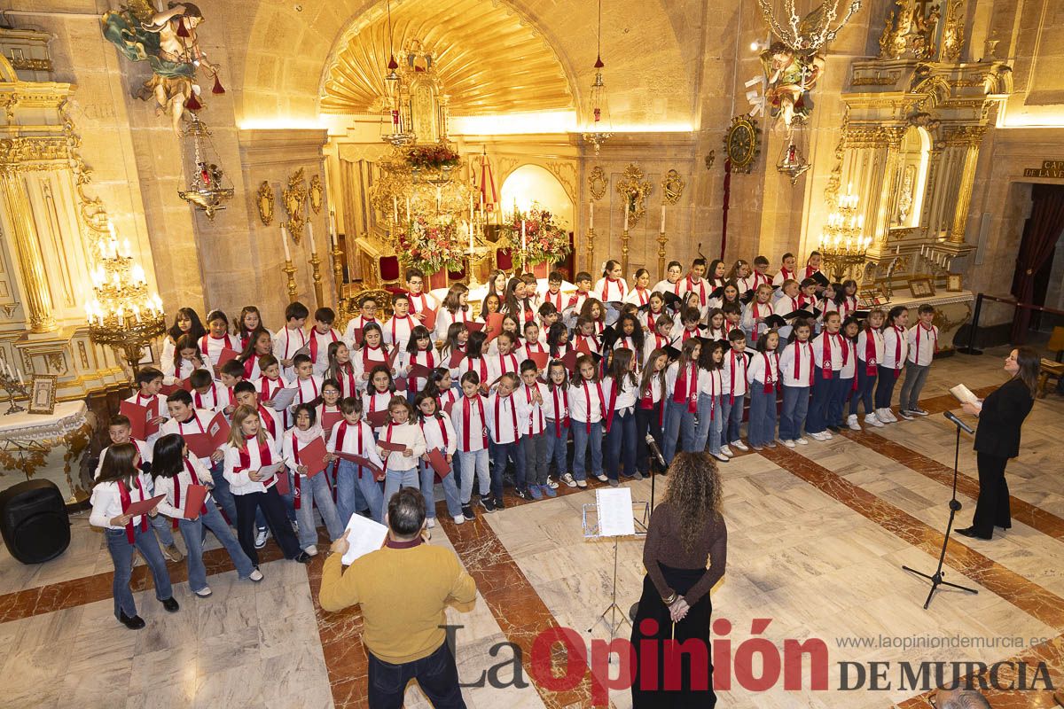Así ha sido el concierto de Navidad protagonizado por los coros escolares de Caravaca en la Basílica de la Vera Cruz