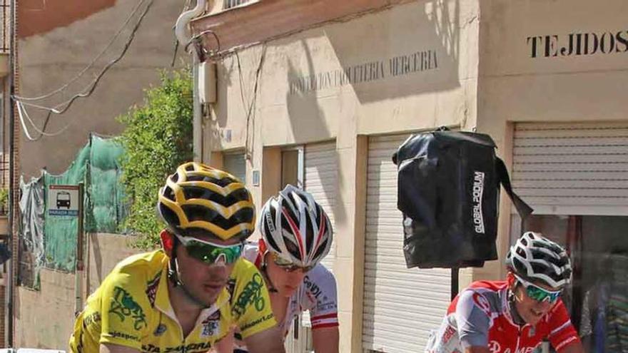 Aitor González no pudo defender el maillot amarillo