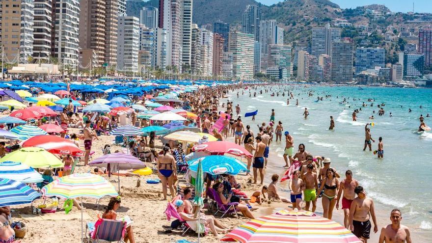 El tiempo en Alicante: semana tórrida de agosto con máximas de 33 grados acompañadas de bochorno