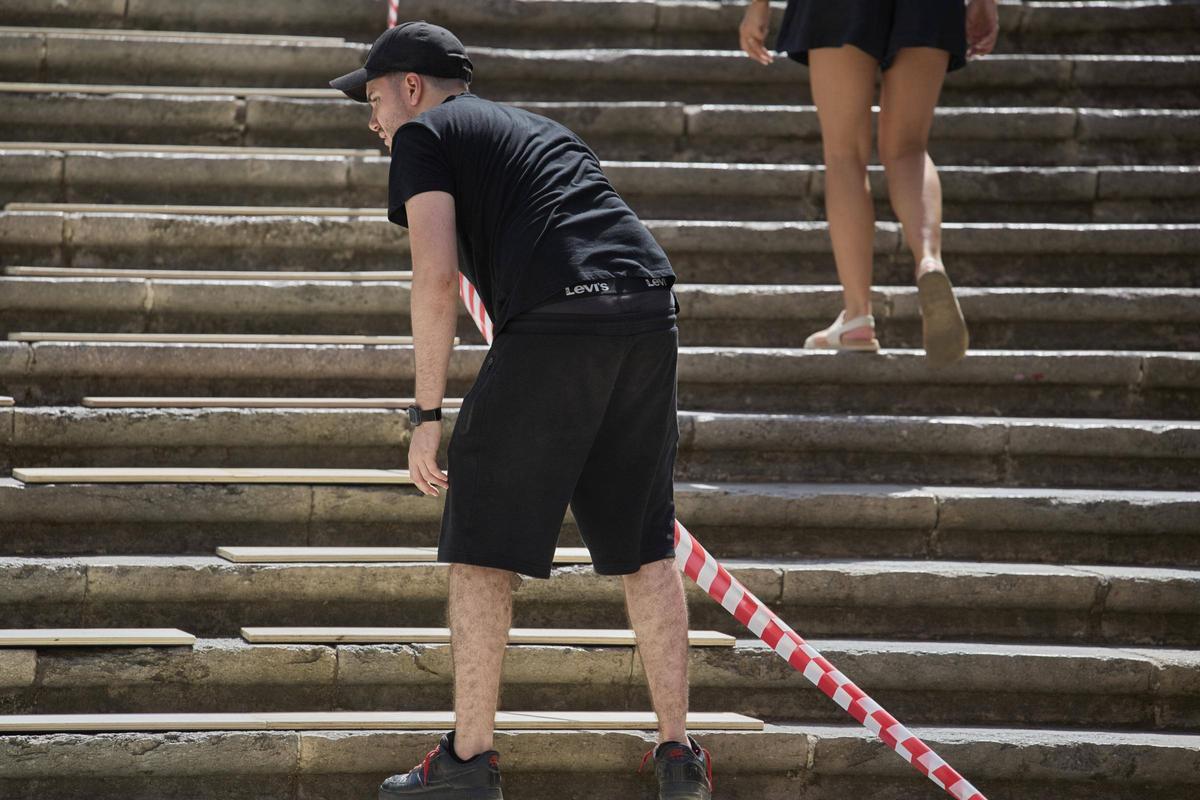 Les imatges dels preparatius per al rodatge d''Enredados' a Girona