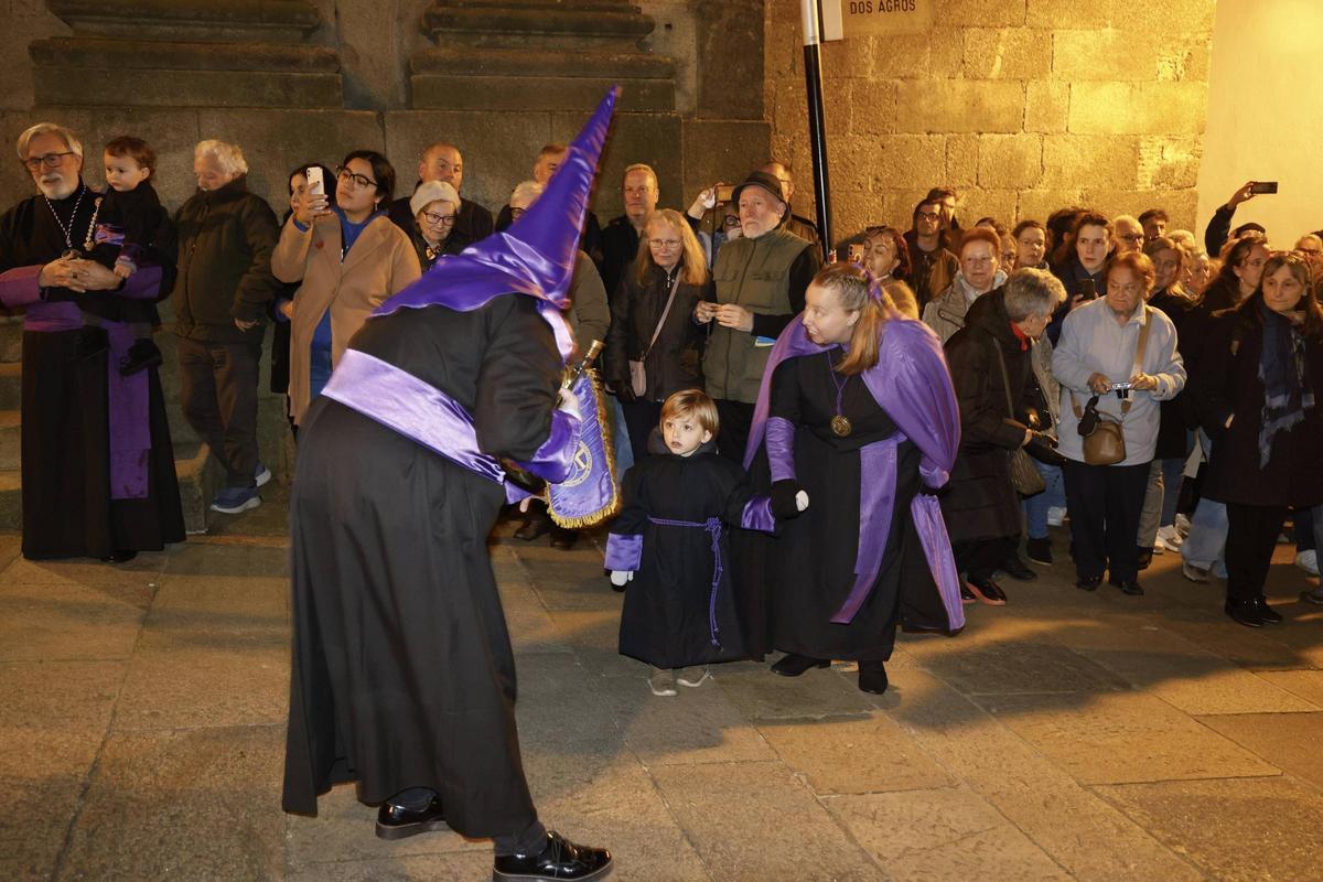 La Dolorosa llena de fervor las rúas de Santiago La Dolorosa llena de fervor las rúas de Santiago