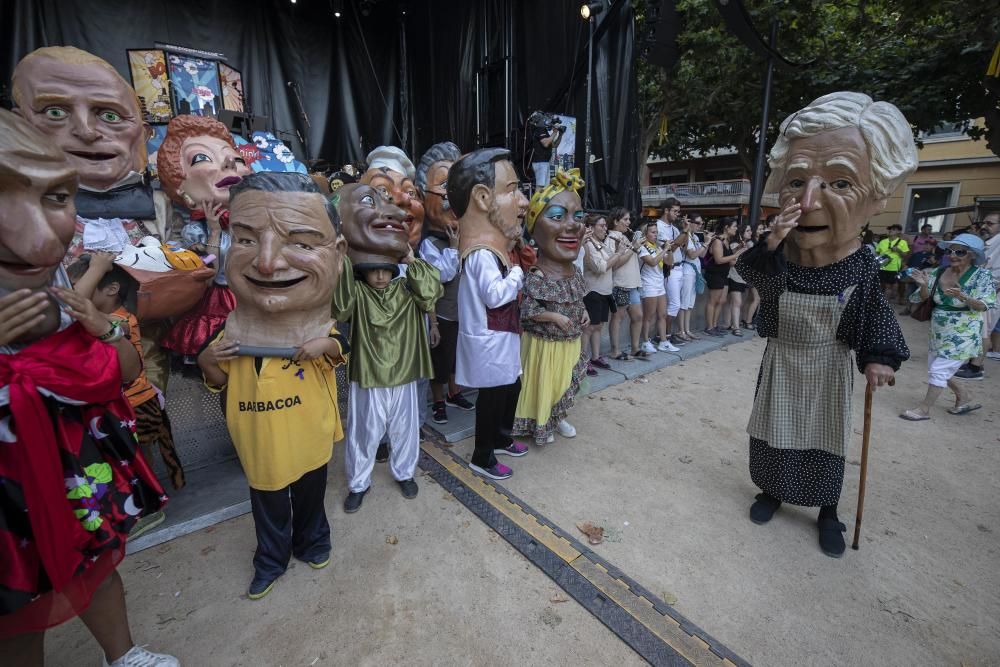 Els gegants i el pregó obren la festa major de Sant Feliu de Guíxols