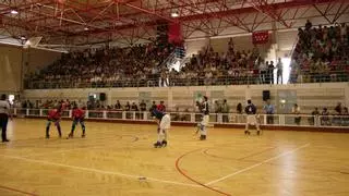 La familia que volvió de Cataluña a Extremadura con el hockey en la maleta: 30 años sobre patines en Burguillos del Cerro