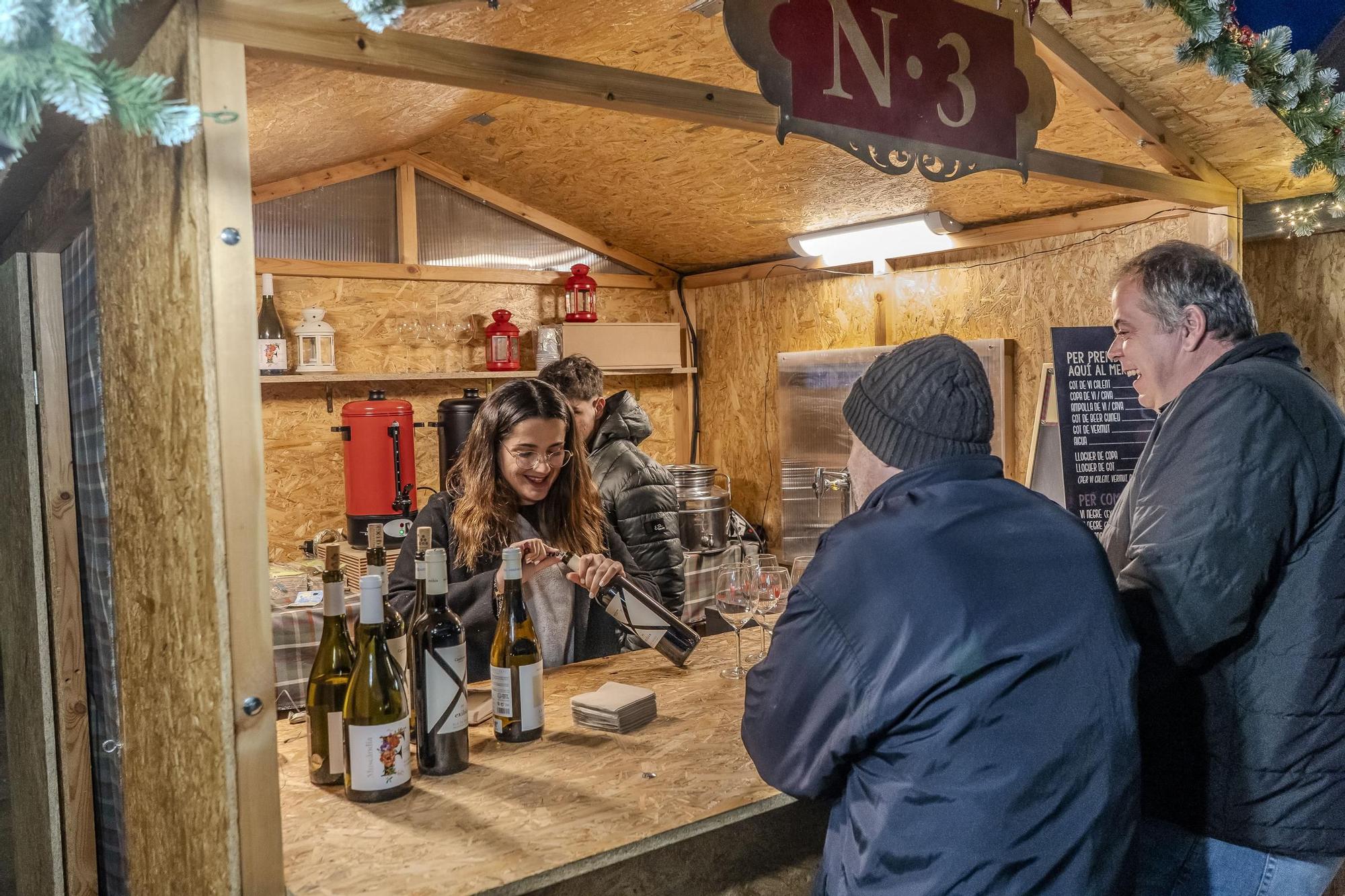 Sant Fruitós obre la pista de gel i el Mercat de Nadal