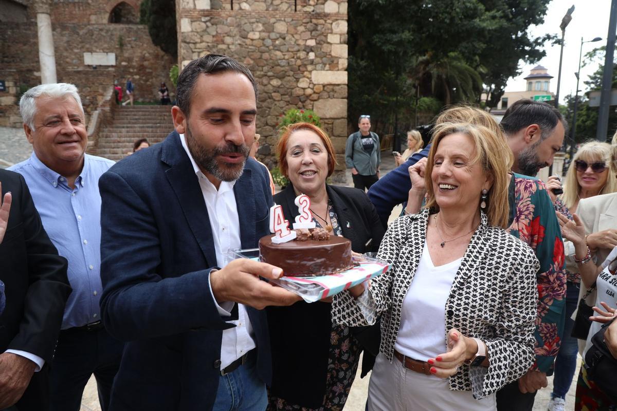 Cumpleaños en campaña de Dani Pérez, que cumple 43 años.