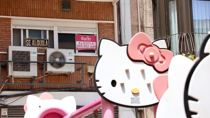 El Gobierno de Murcia lo confirma: amplían las ayudas para poder comprar tu primera casa