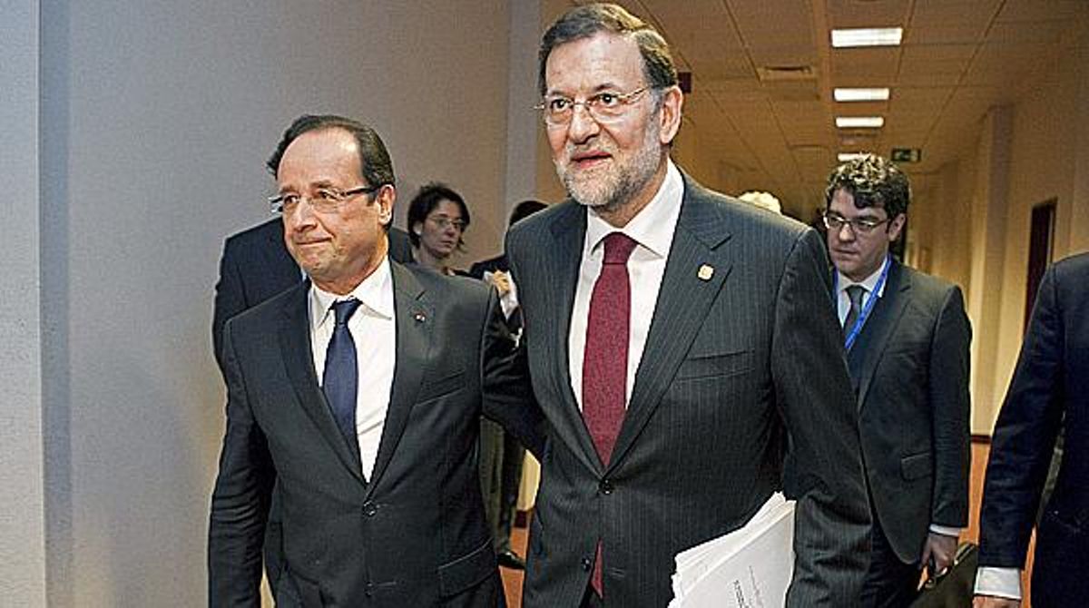 Rajoy practica l’anglès durant una cimera amb Cameron i Hollande