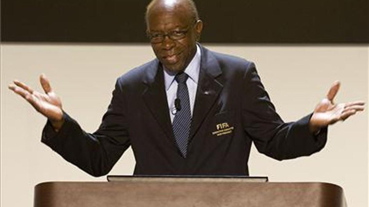 Exvicepresidente de la FIFA Jack Warner dice que es inocente