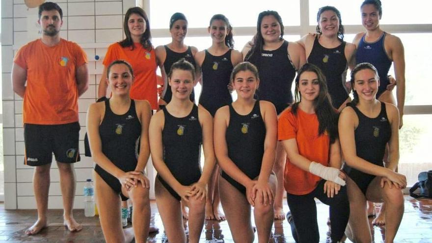 Plantilla del equipo femenino del Mallorca Waterpolo Club.