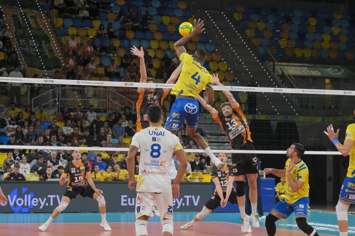 Champions League | CV Guaguas - Berlín