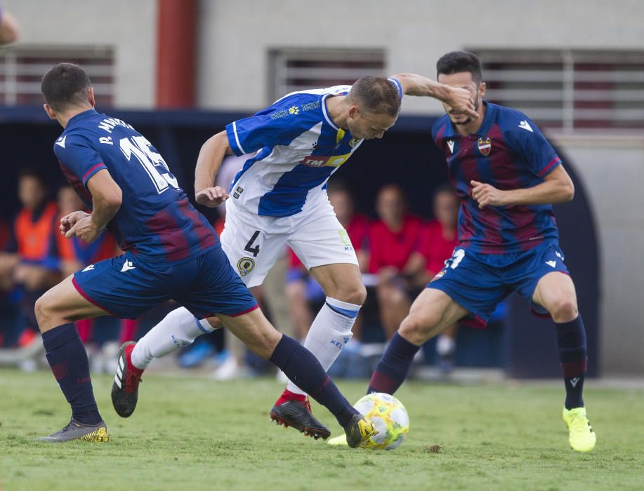 El Hércules cae por 1-0 ante el Atlético Levante