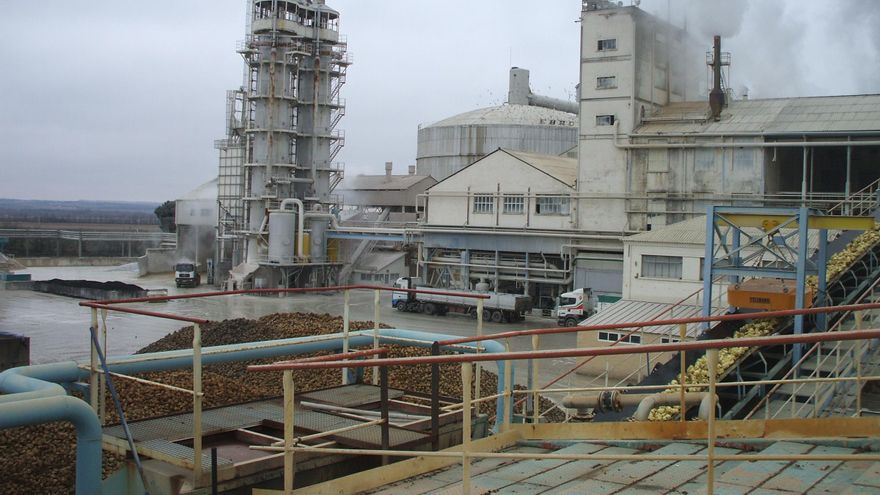 Anclaje buscará con la empresa &quot;alternativas&quot; al cierre de Azucarera en La Bañeza