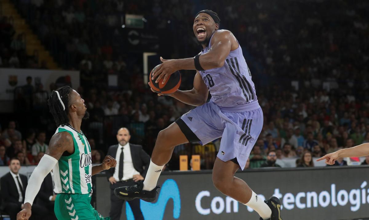 Yabusele fue uno de los destacados del Madrid en el triunfo ante el Betis