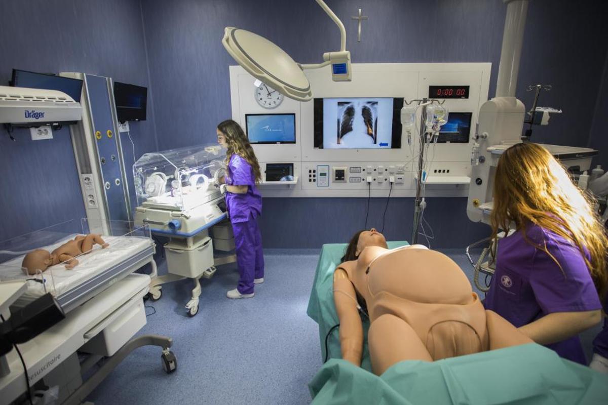 Instalaciones del Hospital Virtual de la Universidad Católica de Valencia