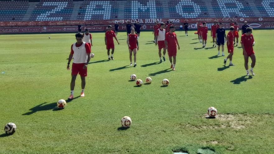 El Zamora CF regresa al trabajo con cinco fichas por cubrir
