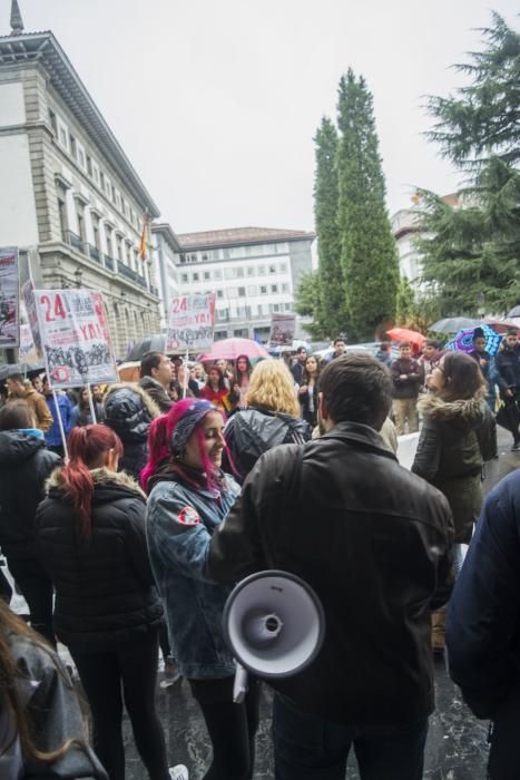 Manifestación contra la LOMCE en Oviedo