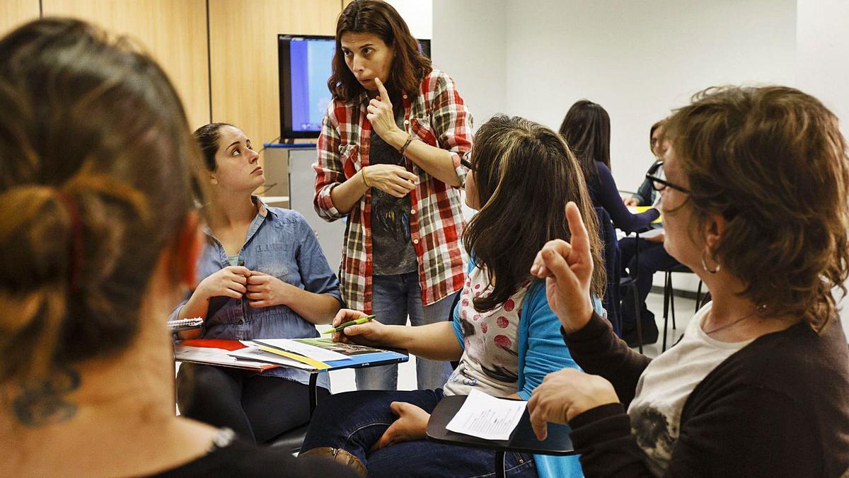 La Unidad de Educación Inclusiva de la UCO propone al profesorado medidas de adaptación para facilitar al alumnado con necesidad sus estudios.