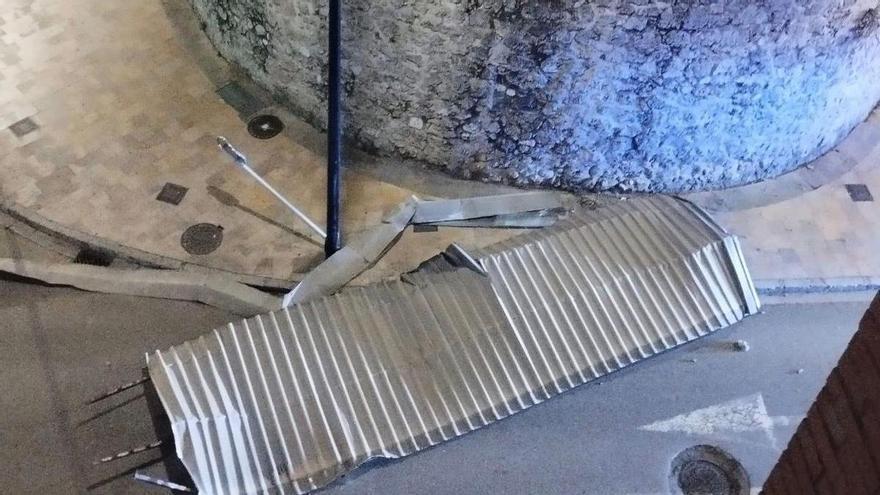 LEVANTE-EMV 🔵 Las rachas de viento de hasta 100 km/h en la Safor dejan incidentes en zonas urbanas