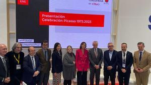 Los ministros Reyes Maroto y Miquel Iceta han presentado el Año Picasso en el stand de Turespaña en FITUR.