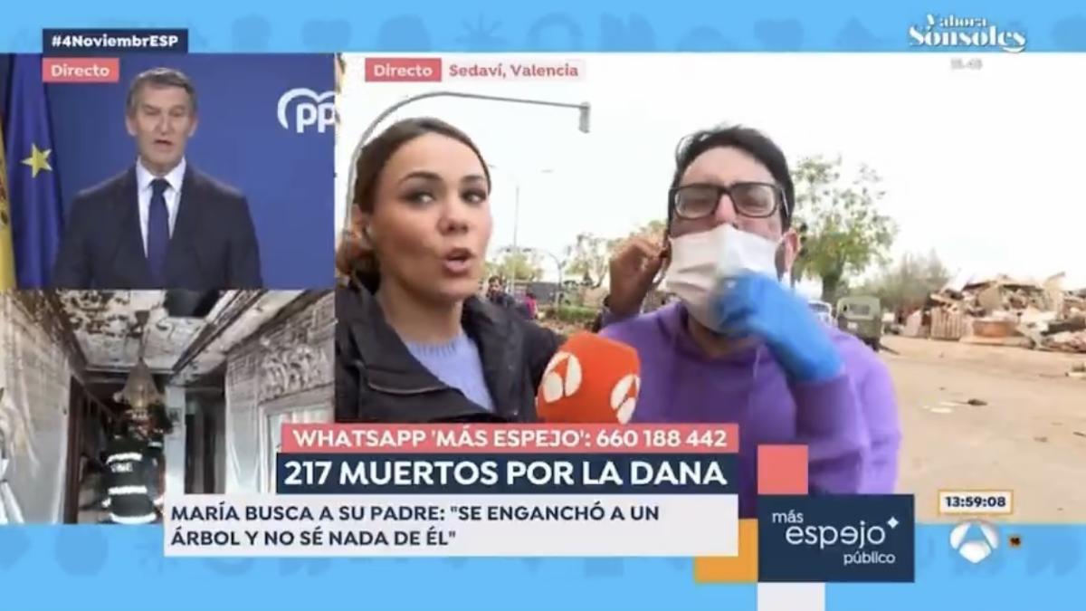 El ciudadano con la reportera.