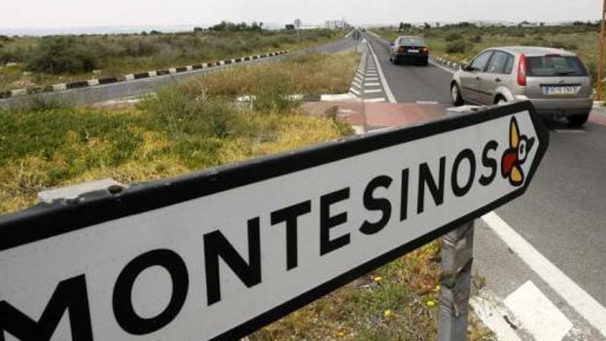 Imagen de Los Montesinos, cuyo casco urbano está situado muy cerca de los límites del parque natural.