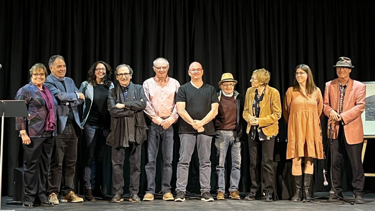 L’entrega dels guardons literaris de Cadaqués va tenir lloc dissabte passat al Teatre Art i Joia | AJ. CADAQUÉS