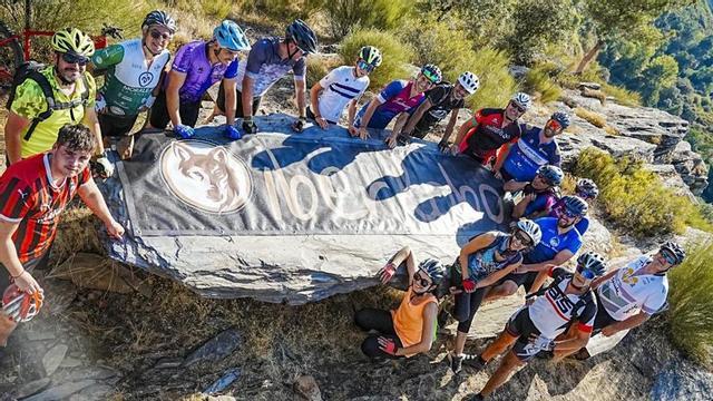 Los participantes en la Marcha BTT de 22 kilómetros entre Vimioso y Trabazos. | CEDIDAS