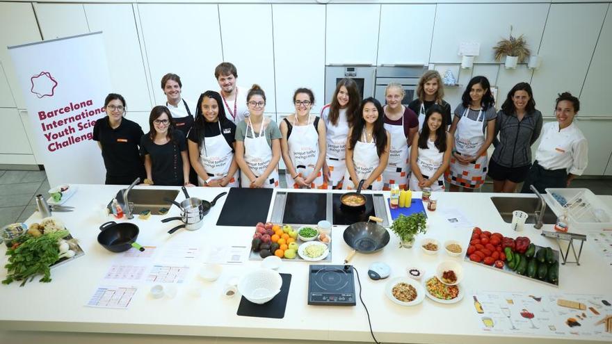 Alumnes participants en el projecte, a la Fundació Alícia