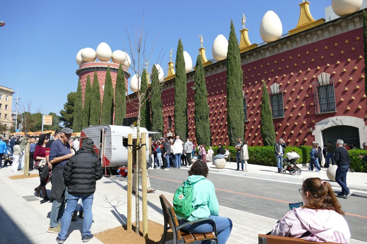 Figueres va celebrar el passat dissabte la inauguració de la nova pujada del Castell