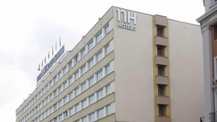 Edificio del hotel Atlántico, en Avenida do Porto.