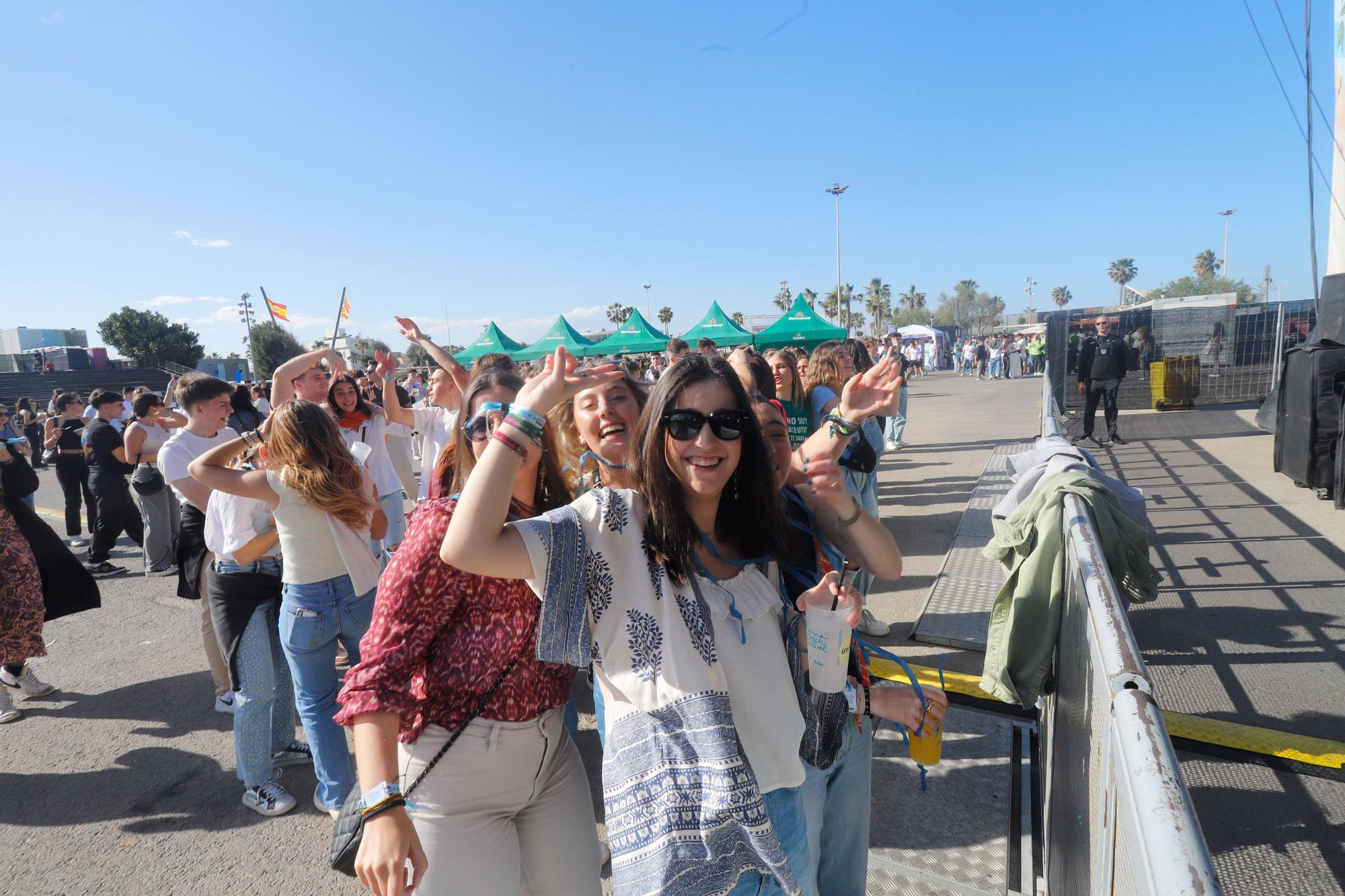 Búscate en las paellas universitarias de la Marina de València