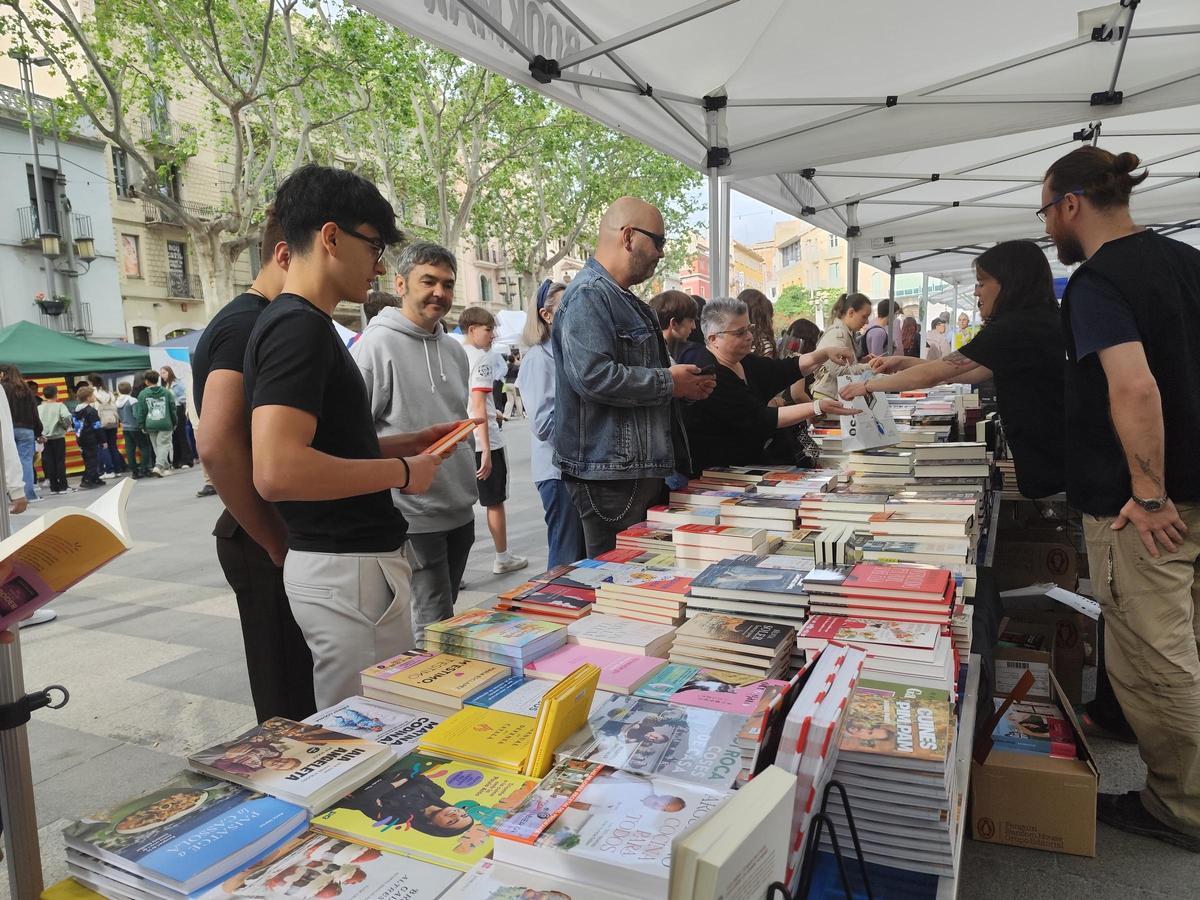 La diada de Sant Jordi 2026 a Figueres.