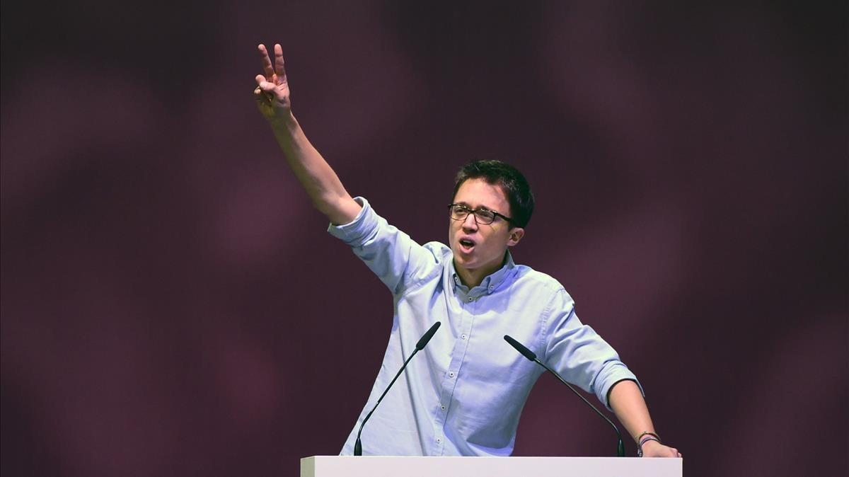 zentauroepp37242391 left wing party podemos  spokesman inigo errejon gestures du180626163945